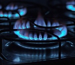 Приемные семьи Астраханской области получают материальную помощь на газификацию жилья