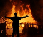 Чтобы вернуть супругу, астраханец поджег дом тещи