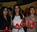 Астраханцы выложили свечами надпись «1941-2016»