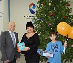 «Ростелеком» наградил в Астрахани юбилейного «оптического» абонента