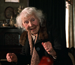 В Астрахани бывшая учительница на деньги пожилой подруги купила себе квартиру