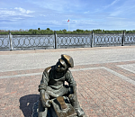 Нелегальный бизнес будут мониторить все лето на центральной набережной в Астрахани