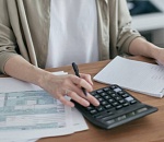 Чем богаты. Чиновники администрации Астрахани отчитались о доходах