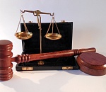 Сотрудница астраханской полиции распространяла сведения о частной жизни потерпевших