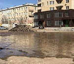 В центре Астрахани разлилось озеро