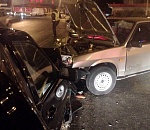 В Астрахани в лобовом столкновении автомобилей пострадали три человека