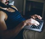 Астраханец ﻿ответит перед судом за "слив" интимных фото своей супруги в соцсети