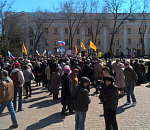 В Астрахани требовали отставки правительства в крепких выражениях