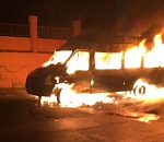 Ночью в центре Астрахани полыхала маршрутка