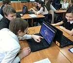 Астраханские школьники научили робота управлять цифровым зоопарком