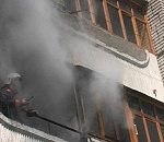 В Астрахани на улице Адмирала Нахимова горела пятиэтажка