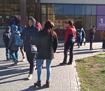 Из астраханского торгового центра эвакуировали людей