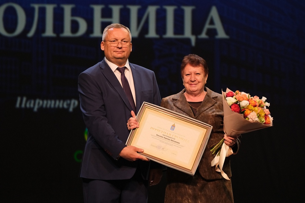 Главную больницу Астраханской области поздравили со 150-летним юбилеем