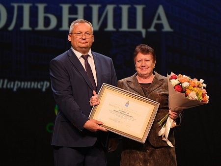 Главную больницу Астраханской области поздравили со 150-летним юбилеем