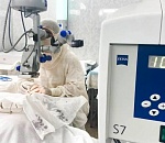 Астраханские хирурги-офтальмологи вернули зрение беременной женщине