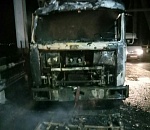 Под Астраханью на мосту сгорел грузовик