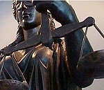 Экс-главу КапЯра будут судить за присвоение служебного трактора