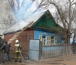 На пожаре в астраханском селе спасли человека 