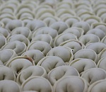 В Астрахани продавали опасные колбасу и пельмени