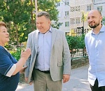 Игорь Редькин поручил завершить ремонт астраханских пришкольных спортплощадок к 1 сентября 
