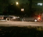 В Астрахани нетрезвый водитель с ребенком в салоне въехал в эвакуатор