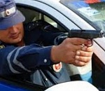 Полицейская погоня со стрельбой за пьяным водителем произошла ночью