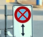 Улицы Астрахани продолжают закрывать для парковки