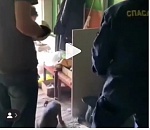 Городские спасатели вызволили из беды бездомного щенка