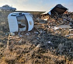 В ужасном ДТП на астраханской трассе хлебовозку покорежило до неузнаваемости