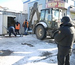 В Астрахани снесли незаконно построенный магазин на Больших Исадах