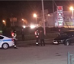 В Астрахани на Бабаевского яма ловит авто