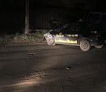 В Астрахани машина въехала в столб. Есть пострадавшие