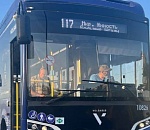 Ребенок, не говорящий по-русски, потерялся в астраханском автобусе