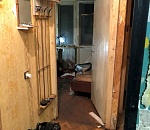 Астраханцы обратились в полицию из-за невыносимого трупного запаха из соседней квартиры