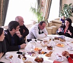 Алена Губанова рассказала, что «две головы – не лучше»