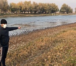 Астраханские пограничники задержали молодого человека, который пытался попасть за границу вплавь