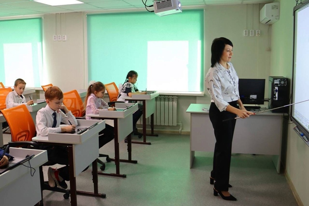 38 школ отремонтируют в Астраханской области