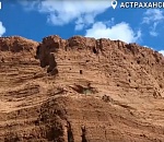 Живописный «свадебный» карьер погибает под Астраханью