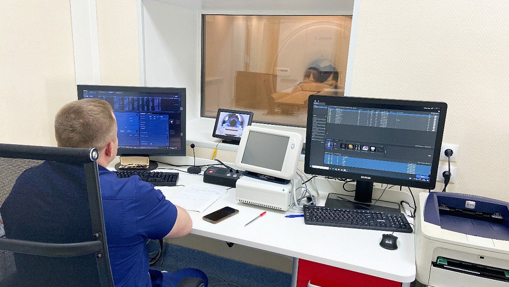 Новый сверхмощный аппарат МРТ заработал в астраханской больнице