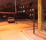 Астрахань заметает снегом и сковывает морозом