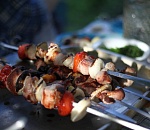 Росстат подсчитал, во сколько обойдется майский пикник с шашлыком