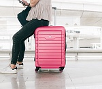  Аэропорты массово отменяют и задерживают рейсы