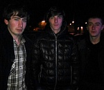 В Астрахани трое парней спасли тонущую пенсионерку 