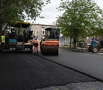 В Астрахани на улице Маркина полностью меняют асфальт