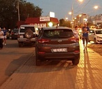 Две нетрезвые девушки на авто покатались по тротуару