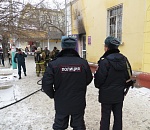 В Астрахани задымился магазин детской одежды