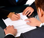 Астраханец пытался создать две незаконные управляющие компании