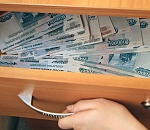 Главбух двух астраханских школ "наподписывала" на сто тысяч