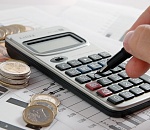 В Астраханской области оштрафовали чиновника-транжиру