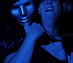 59-летнюю астраханку изнасиловали, приставив к горлу нож